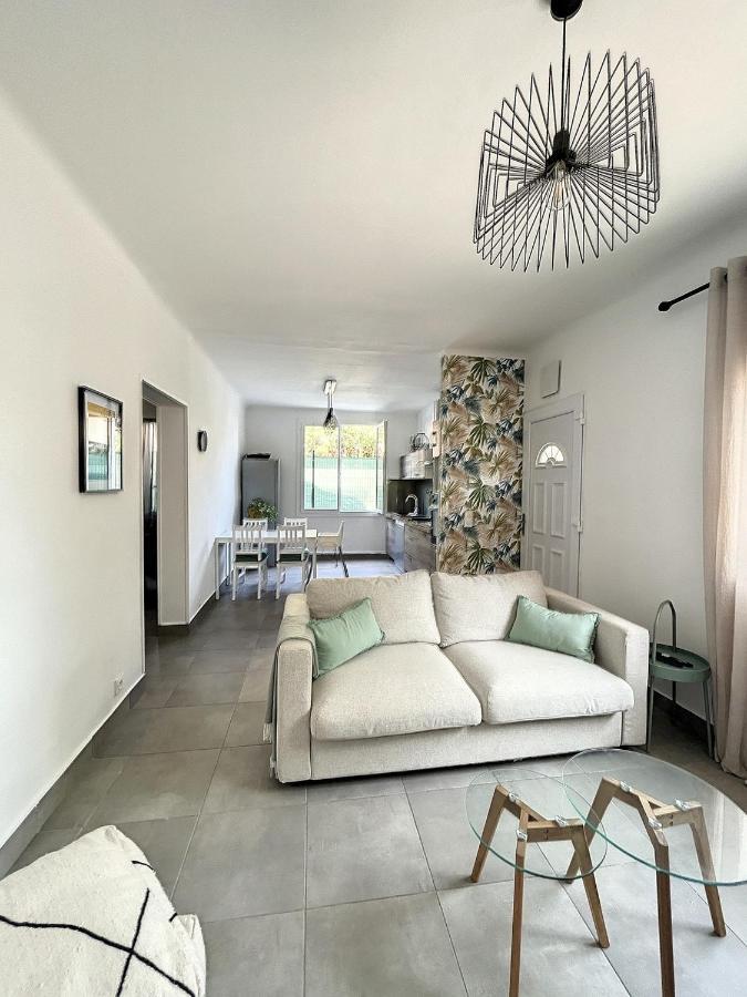 Charmante Maison De Ville Avec Jardin, Terrasse Et Terrain De Petanque Fos-sur-Mer Ngoại thất bức ảnh